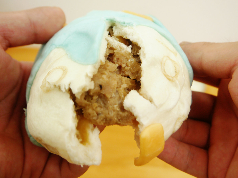 Illustration for article titled Oh, the Meat Bun Horror. The Cute Meat Bun Horror.